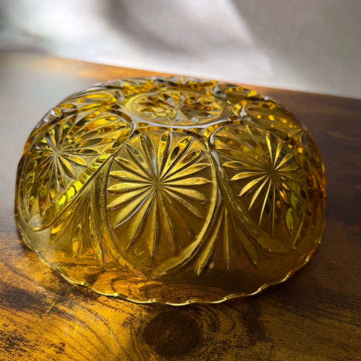 Vintage Serving Bowl | Amber Pressed Glass | Anchor Hocking Star Cameo