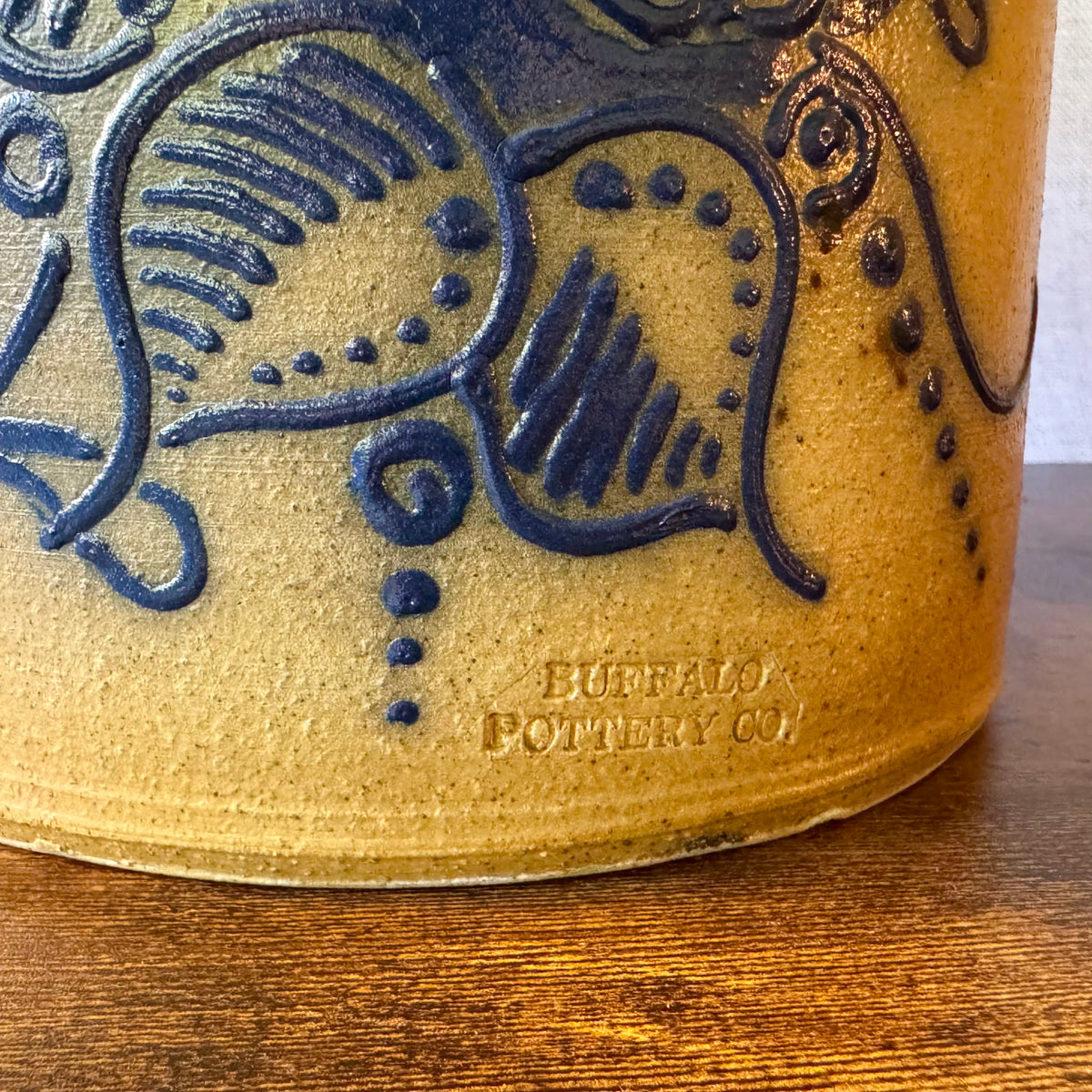 Vintage Buffalo Pottery Co. Salt-Glazed Stoneware Crock with Cobalt Floral Design