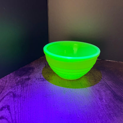 Vintage Jeannette Jadeite Beehive Bowl | Uranium Glass | Ribbed Green Glass