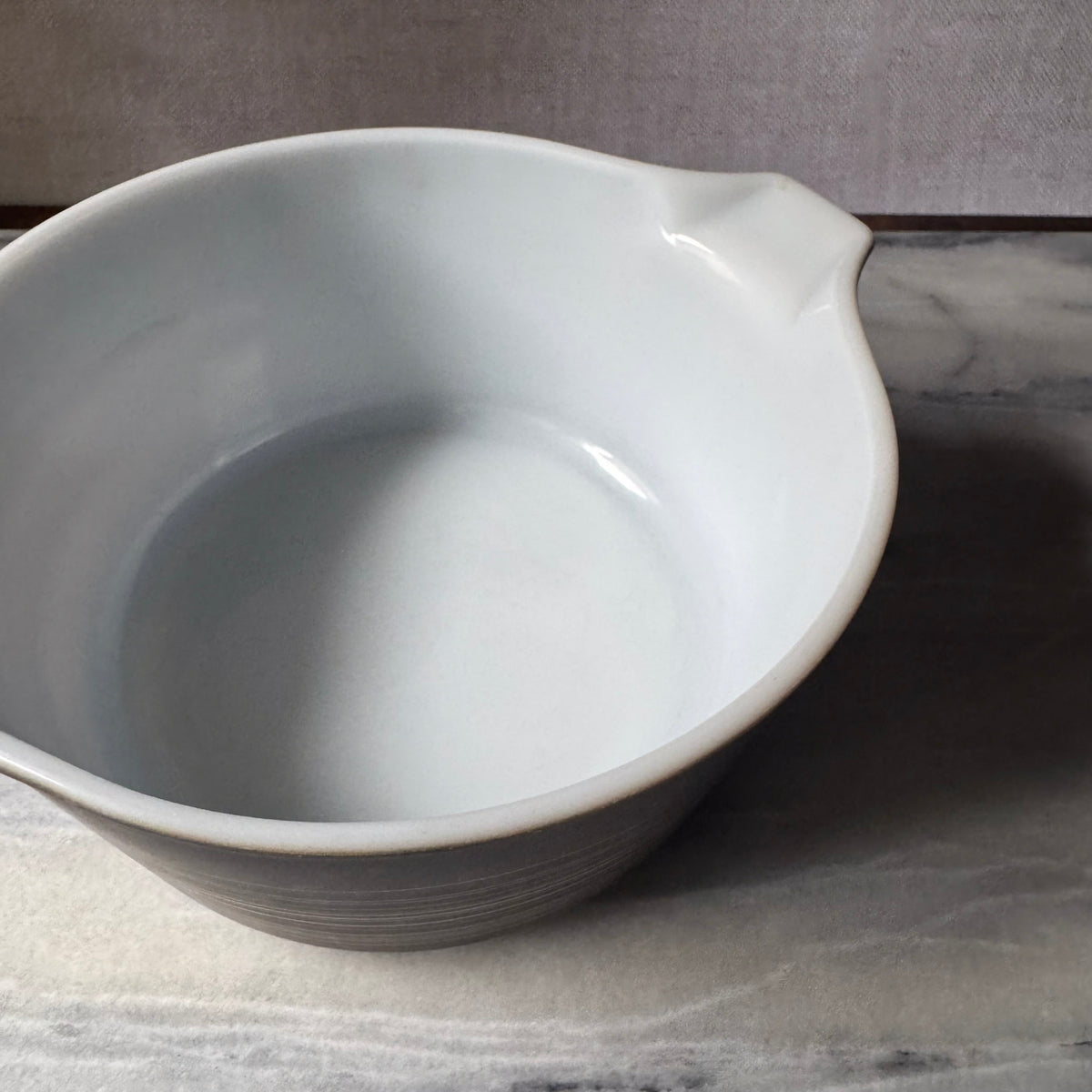 Pyrex Terra Casserole Bowl | Mid-Century Matte Glass | Pyrex