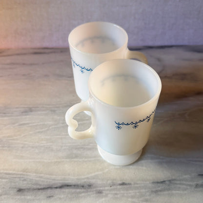 Vintage Snowflake Hot Cocoa Footed Mugs | Heat Proof Federal Glass Set of 2