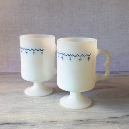 Vintage Snowflake Hot Cocoa Footed Mugs | Heat Proof Federal Glass Set of 2