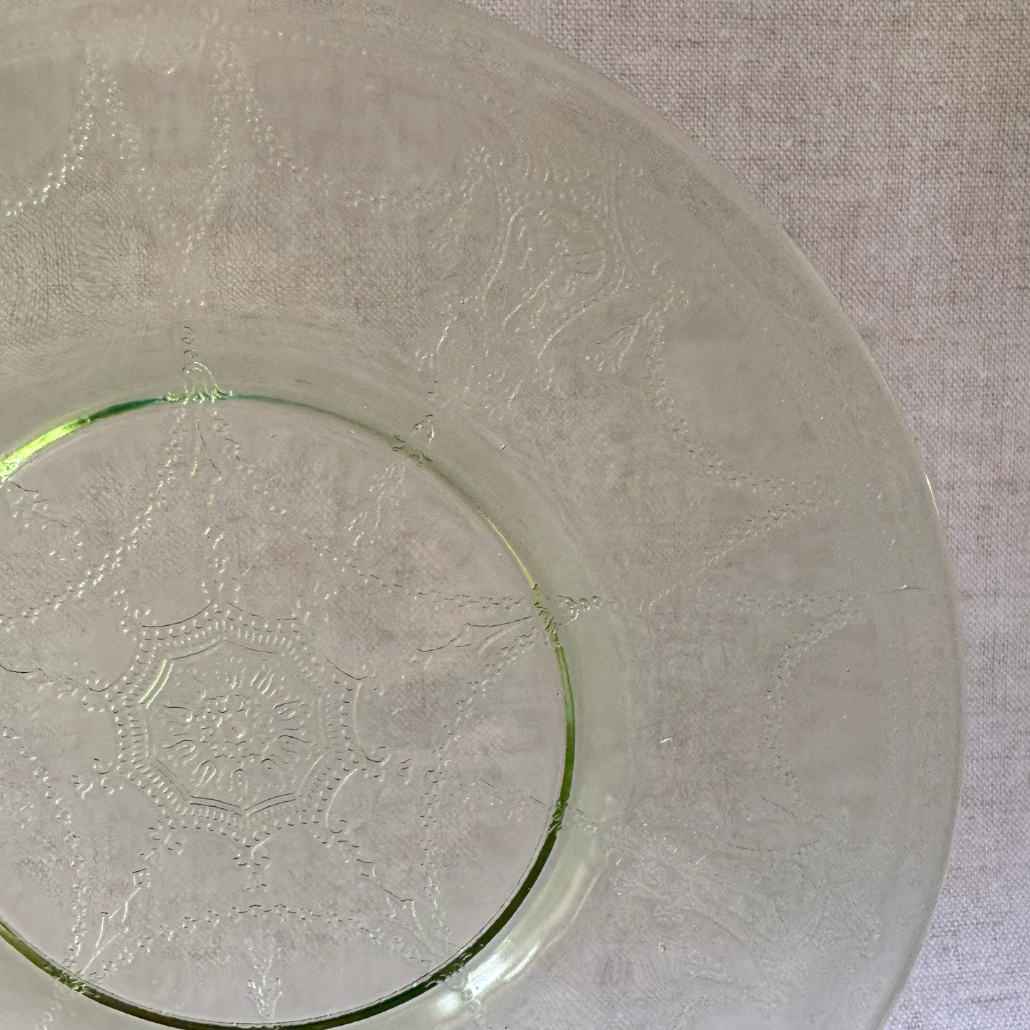 Set of 5 Vintage Anchor Hocking Cameo Luncheon Plates | Green Uranium Glass