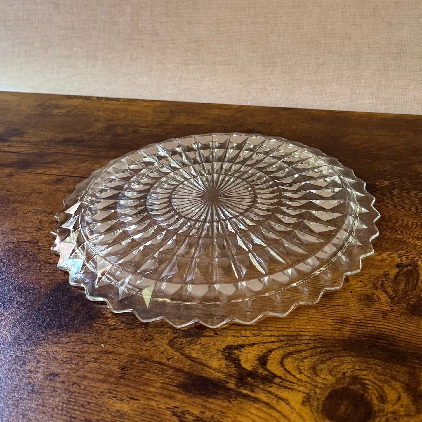 Vintage Cake Plate | Pressed Glass Sunburst | Art Deco Jeannette Windsor