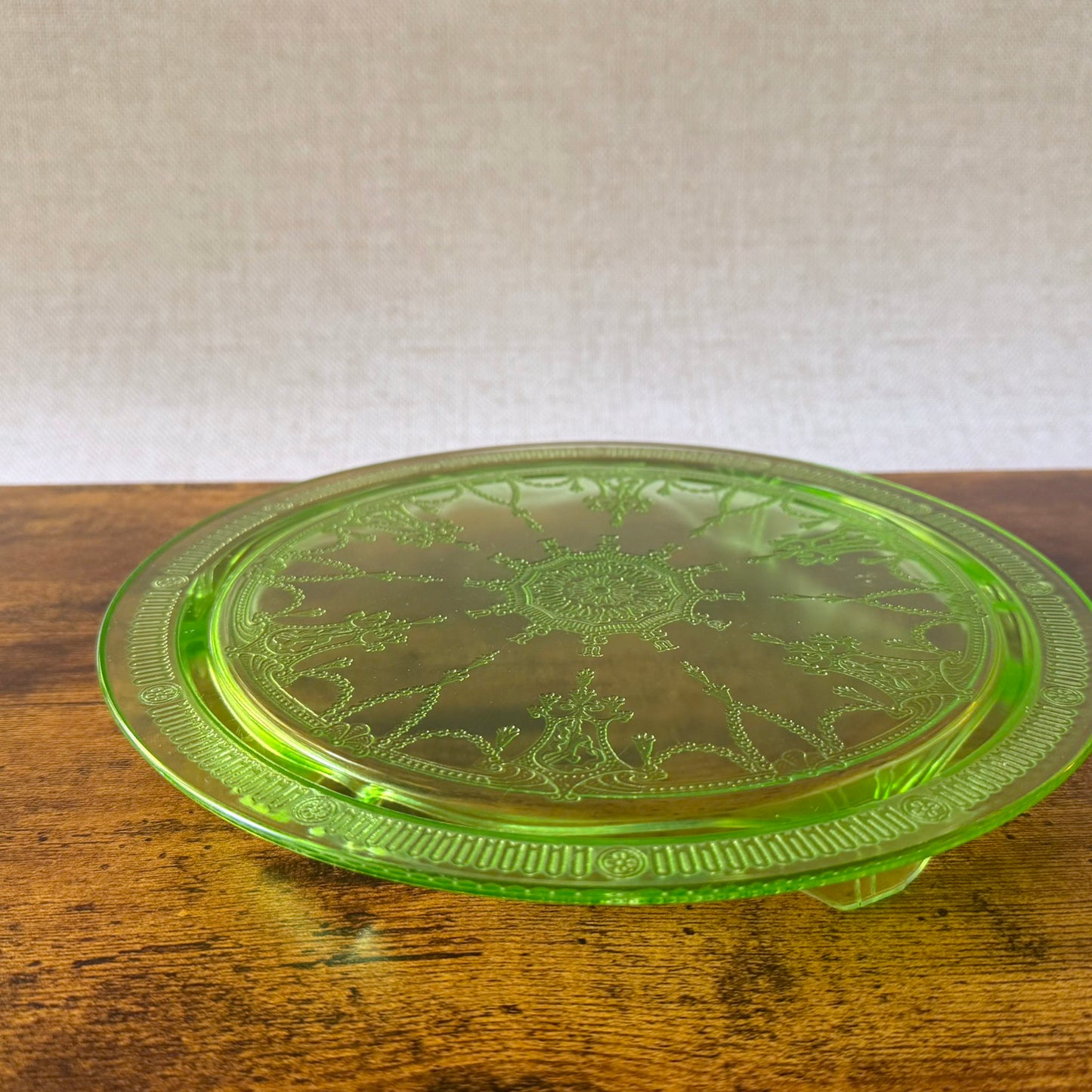 Vintage Anchor Hocking Cameo Ballerina Cake Plate | Green Uranium Glass
