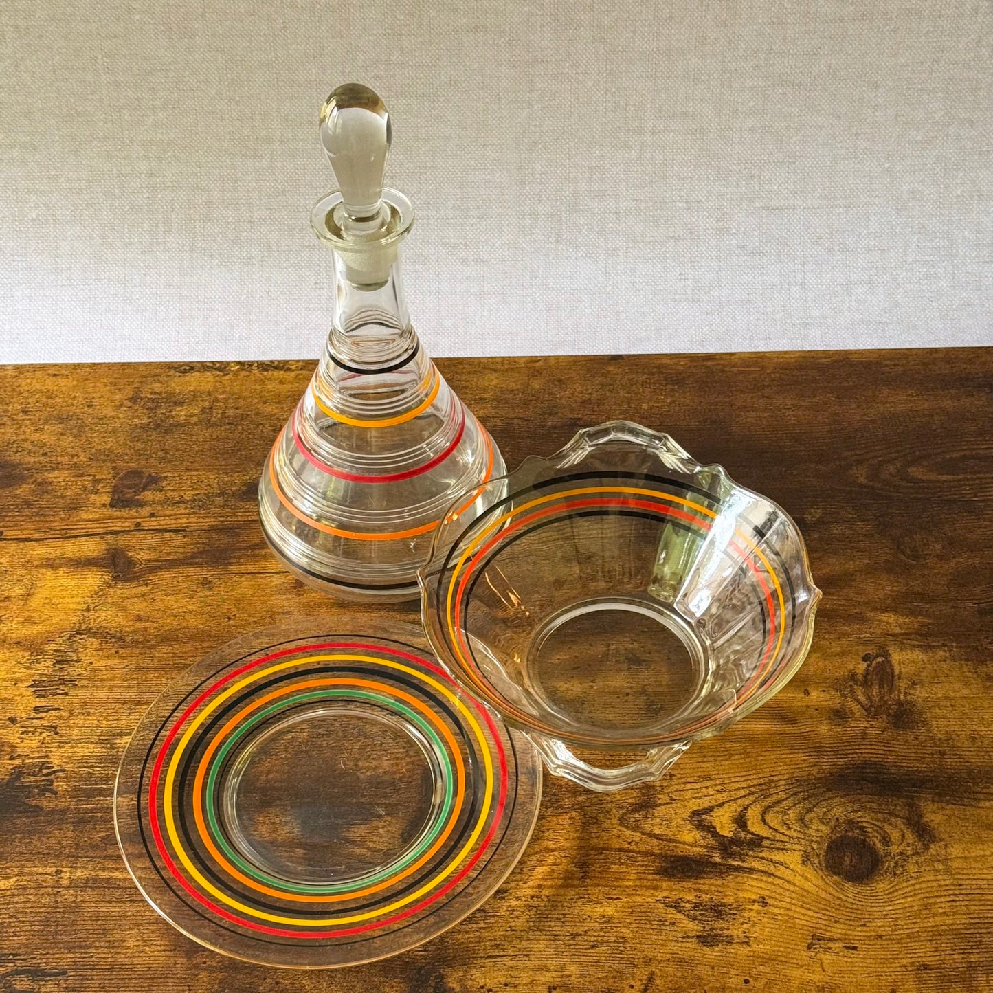 Anchor Hocking Banded Ring Cocktail Set | Fiesta Go-Along Glassware